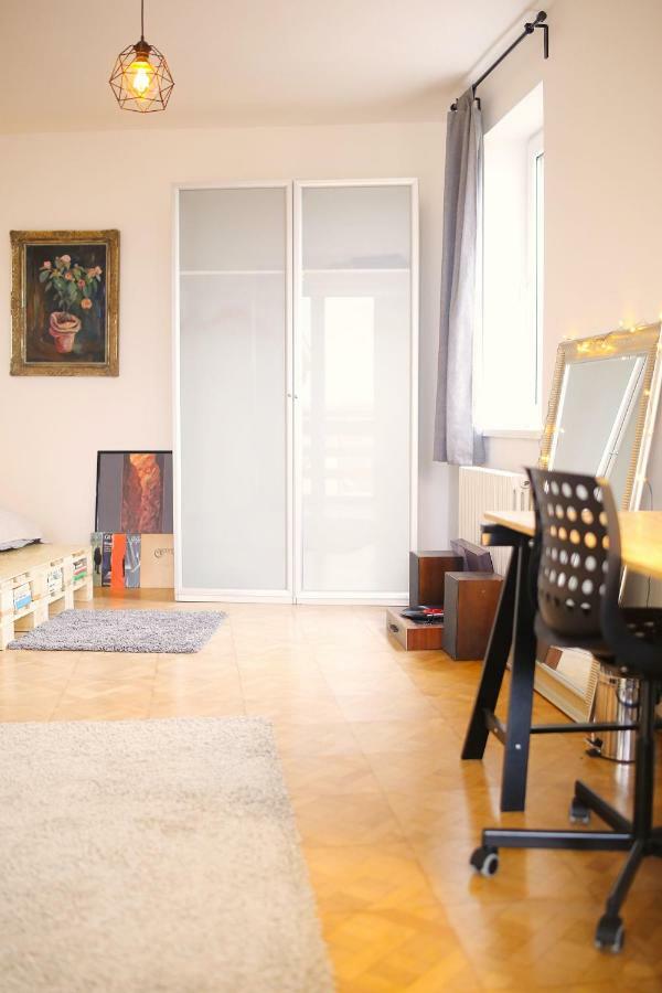 Chill House Hotel Bratislava Eksteriør billede